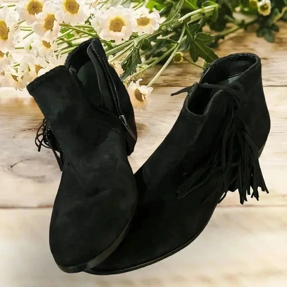 Sam Edelman black suede fringe booties size 7/37 EUC Style “Paige”